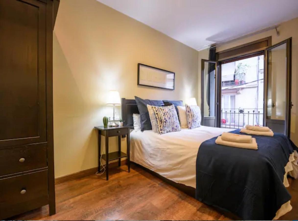 Ramblasrentals Cozy Renovated 2Br With Balcony Lift 20M Rambla - Parking - Wifi Барселона Экстерьер фото