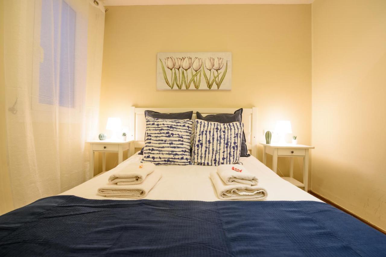 Ramblasrentals Cozy Renovated 2Br With Balcony Lift 20M Rambla - Parking - Wifi Барселона Экстерьер фото