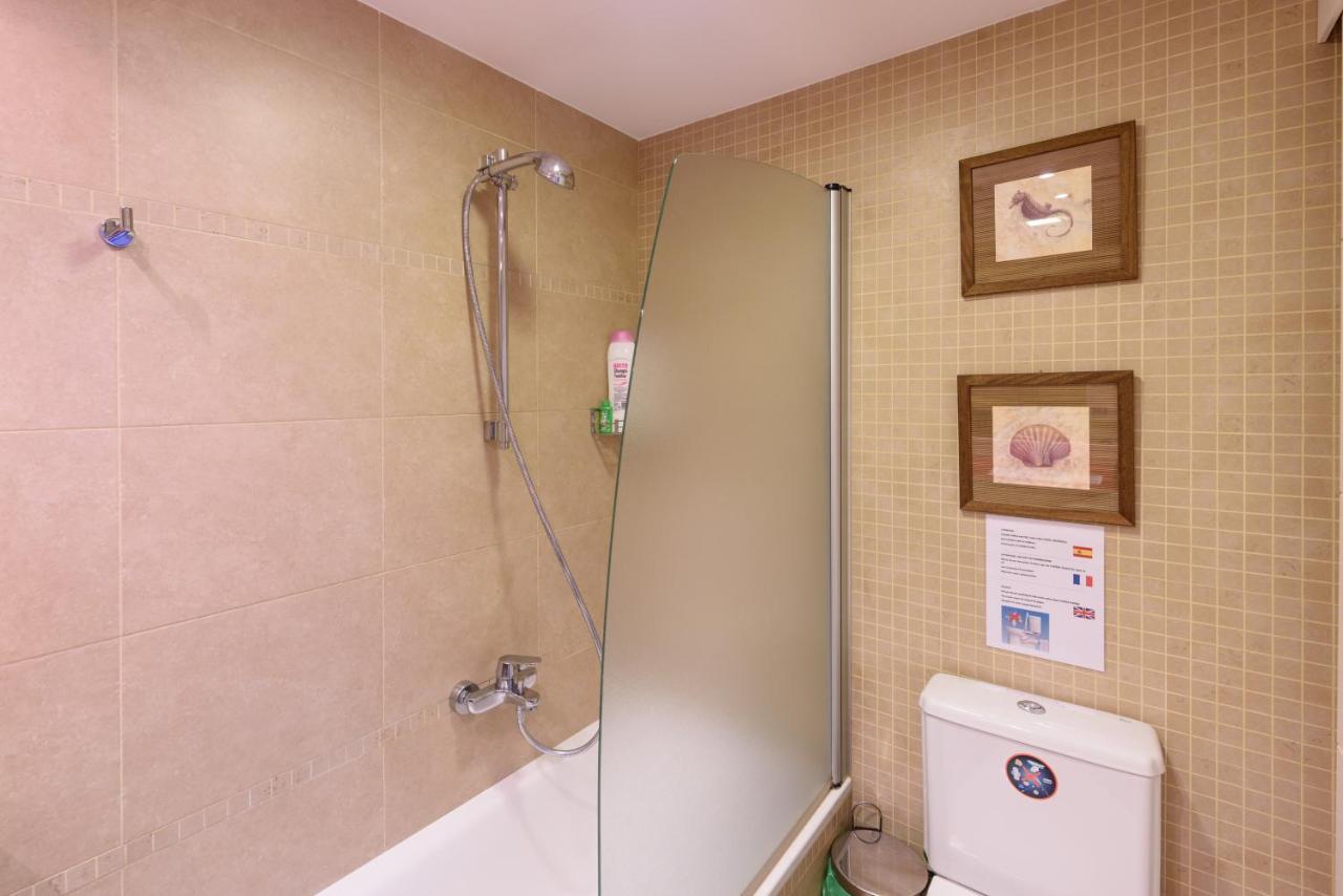 Ramblasrentals Cozy Renovated 2Br With Balcony Lift 20M Rambla - Parking - Wifi Барселона Экстерьер фото